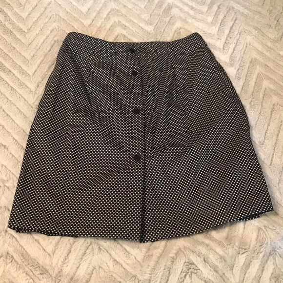 Liz Claiborne Star Print Button Skort - Size 10 - Picture 5 of 8